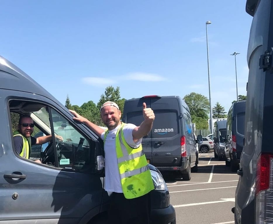 Two happy drivers ready for their Delivery Driver Jobs Glasgow